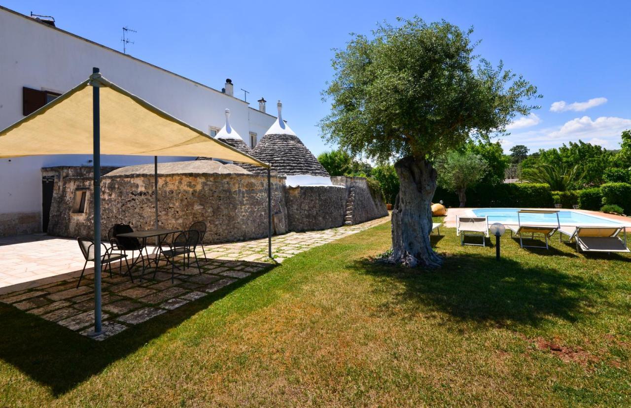 Terra Sessana Ville E Trullo Con Piscina Privata ออสตูนี ภายนอก รูปภาพ