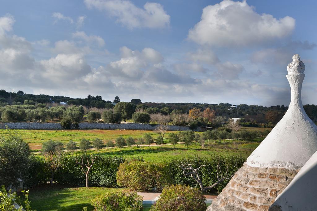 Terra Sessana Ville E Trullo Con Piscina Privata ออสตูนี ภายนอก รูปภาพ